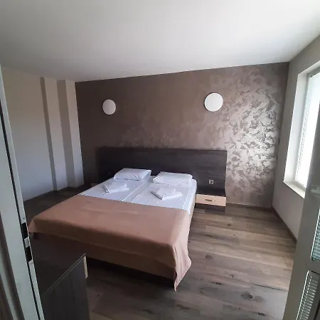 بيت ضيافة Gradina تشيرنوموريتس