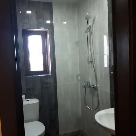 Gradina 3* تشيرنوموريتس